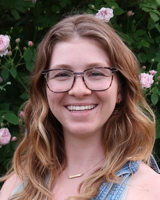 Photo of Sam Leary, Licensed Professional Counselor, LMHC