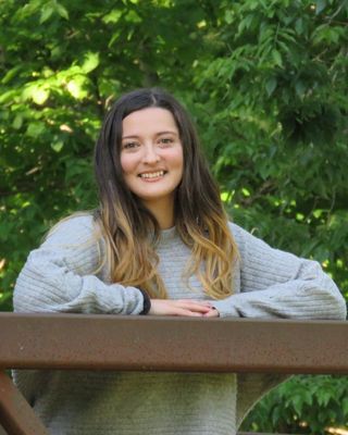 Photo of Jordan De Laurentis, LSW