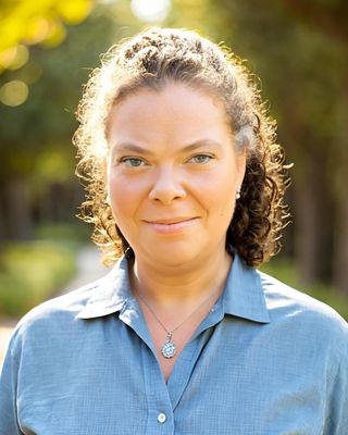 Photo of Julie Yankowsky, Psychiatric Nurse Practitioner, MSN, PMHNP