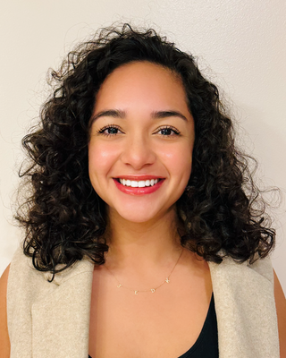 Photo of Alexandra Arce Nacurena, Pre-Licensed Professional, B.A.