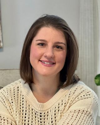 Photo of Laura Filloramo DeCapua, Marriage & Family Therapist