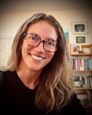Photo of Katherine Isaacson, Counselor, LCPC, LPC