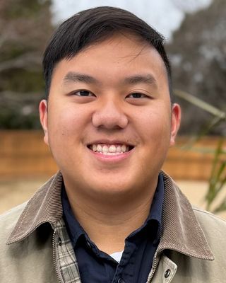 Photo of Dillon Teng Thao, Pre-Licensed Professional, BA