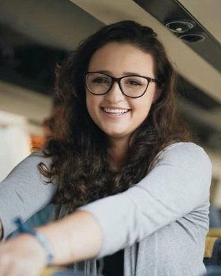 Photo of Zara Steinhart, Marriage & Family Therapist, LMFT