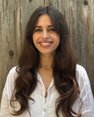 Photo of Zakieh Alahmad, Marriage & Family Therapist, MS, LMFT