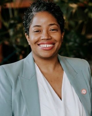 Photo of LaTonya Washington, Clinical Social Work/Therapist, LICSW-S, LCSW