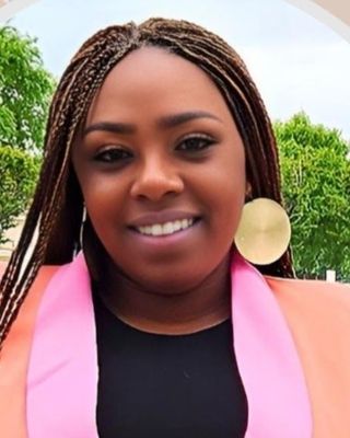 Photo of Tabitha Tanner, Pre-Licensed Professional