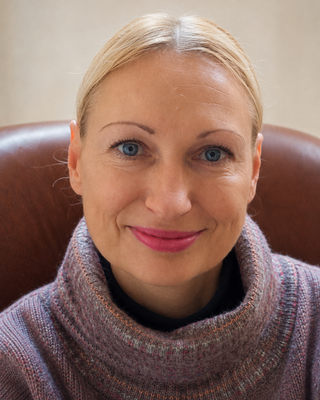Photo of Dr Agnes Heredi, Psychologist, DCounsPsych, HCPC - Couns. Psych.