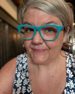 Photo of Hilary Viens, Clinical Social Work/Therapist, MSW, LICSW
