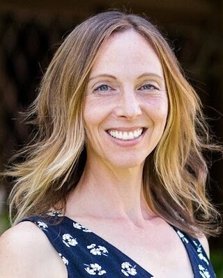 Photo of Kelly Muhonen, Marriage & Family Therapist in Highland Park, CA