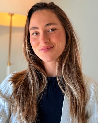 Photo of Claudia Elizabeth Dargis, Registered Psychotherapist (Qualifying), MACP