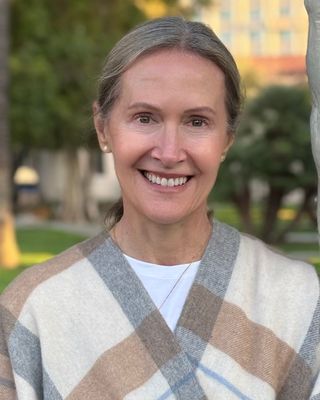 Photo of Jeanette Kuhns, MBA, LCPC, NCC, IFS L1