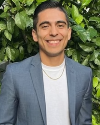 Photo of Jorge Ballesteros, Psychologist, LP