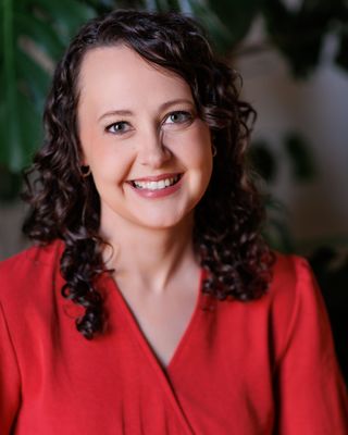 Photo of Marielle Newton, Licensed Professional Counselor, MAT, MA, LPCC