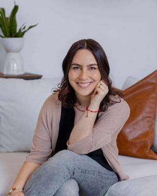 Photo of Margot Kahn, Marriage & Family Therapist, MA, LMFT, CPAT