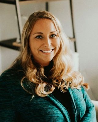Photo of Amanda Trnka, Marriage & Family Therapist, MA, LMFT