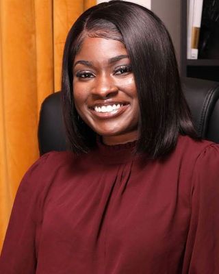 Photo of Robynique Willis-Brown, LCSW Associate, LCSWA