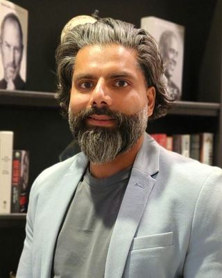 Photo of Furkhan Dandia, Counsellor, CCC, MACP, MBA