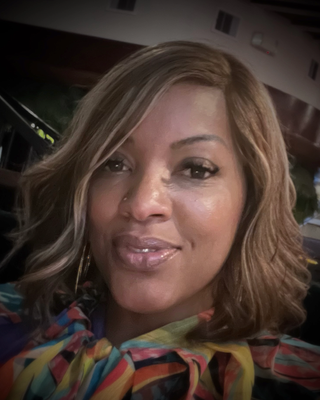Photo of LaNiesa Norris, Licensed Professional Clinical Counselor, LPCC