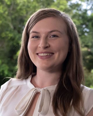 Photo of Chloe Willats - neurothread psychology, Psychologist, MPsych, PsyBA - Clin. Psych