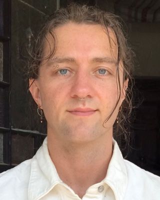 Photo of Jay Bongi, Registered Psychotherapist, BA