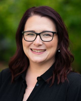 Photo of Faye Kinirons, Psychotherapist, MA, MUKCP