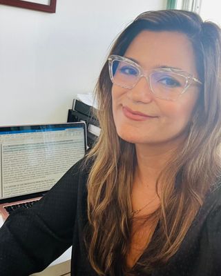 Photo of Milagros Diaz Hardship Vawa Asylum Uvisa - Immigration Evaluation Florida, Texas, Illinois,AZ, Marriage & Family Therapist, LMFT, SAP