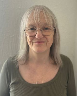 Photo of Mair Llewellyn, Psychotherapist, MBACP