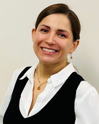 Photo of Lorena Maldonado, Pre-Licensed Professional in Cook County, IL