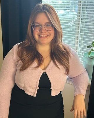 Photo of Becca Halfpenny-Brown, Pre-Licensed Professional, M. Ed, NCC