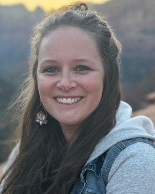 Photo of Jaci Diez-Perez, Pre-Licensed Professional, MSW, RCSWI
