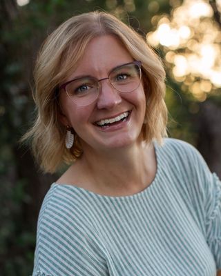 Photo of Monica Miller, Clinical Social Work/Therapist, MSW, LCSW