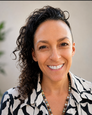 Photo of America Islas, Marriage & Family Therapist, LMFT