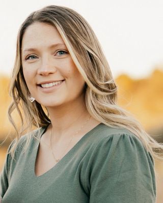 Photo of Katarina Siliris, Clinical Social Work/Therapist, LCSW