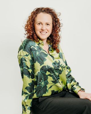 Photo of Elaine Dickens, Registered Psychotherapist, MA, RP