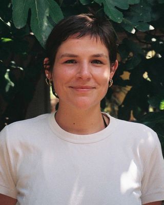 Photo of Lizzie Boon, Counsellor, MA, PACFA