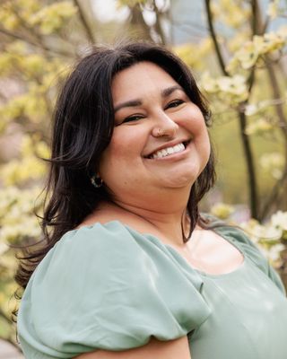 Photo of Dr. Roxanna Llamas, Psychologist, PsyD