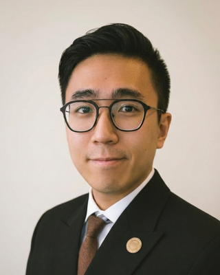 Photo of Nguyen Nguyen, Psychologist, PhD, LP