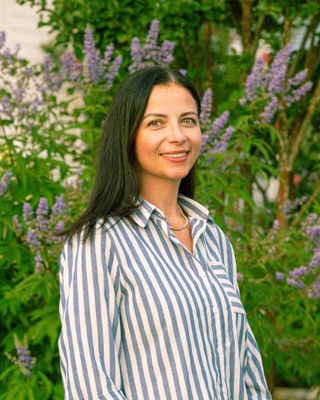 Photo of Leila Ostad, Clinical Social Work/Therapist, LCSW, MBS