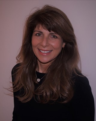 Photo of Alison MacLeod, MBACP, Psychotherapist