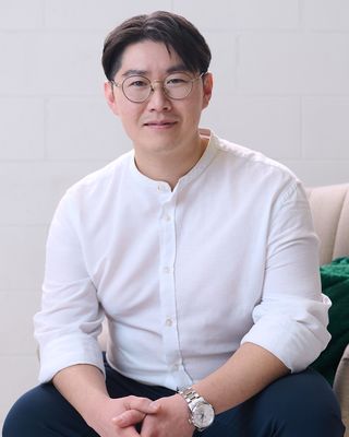 Photo of Will Vuong - Will Vuong | Wellspring Counselling, Social Worker, AMHSW