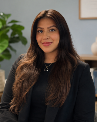 Photo of Stephanie Palacios - Floreciendo Mental Health Counseling PLLC, Mental Health Counselor, LMHC, MS