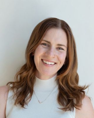Photo of MacKenzie Kampa, Psychiatric Nurse Practitioner, PMHNP