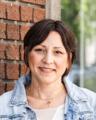 Photo of Tracy Llanos, Counselor, CMHC