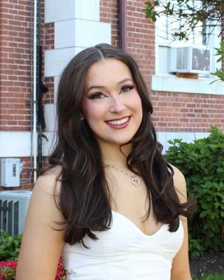 Photo of Erica Golia, Licensed Professional Counselor Associate, LPCA