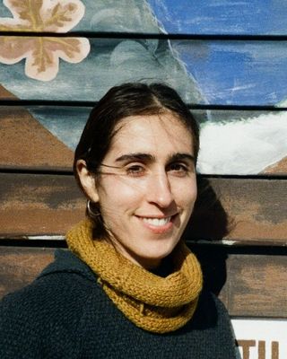 Photo of Zoe Schlanger, Art Therapist, MA, ATR-BC, LAT