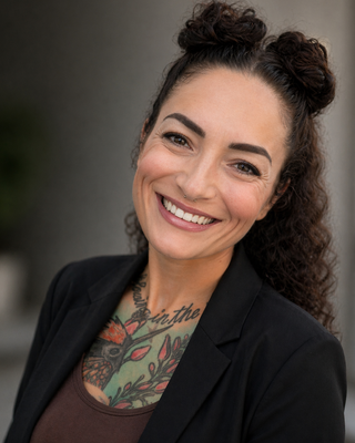 Photo of Sara Fischer, Clinical Social Work/Therapist, LGSW