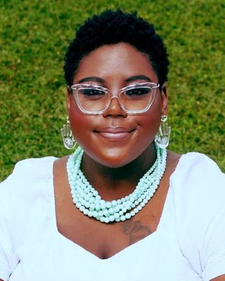 Photo of Dr. Ree Newton, Licensed Professional Counselor, PhD, LPC, CSH