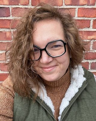 Photo of Jess Homan, Licensed Independent Social Worker, LISW-S