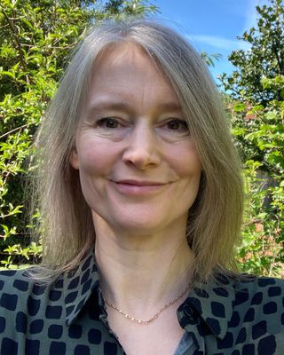 Photo of Alex Moate, Counsellor, MBACP Accred
